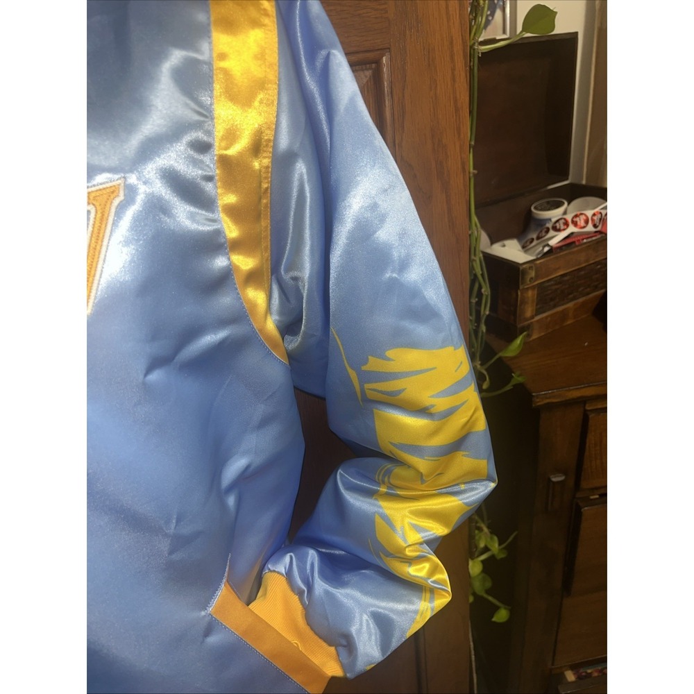 Headgear Classics Jacket Size Large  Crenshaw Mamba Mentality 8 24  Blue Satin - Picture 6 of 16